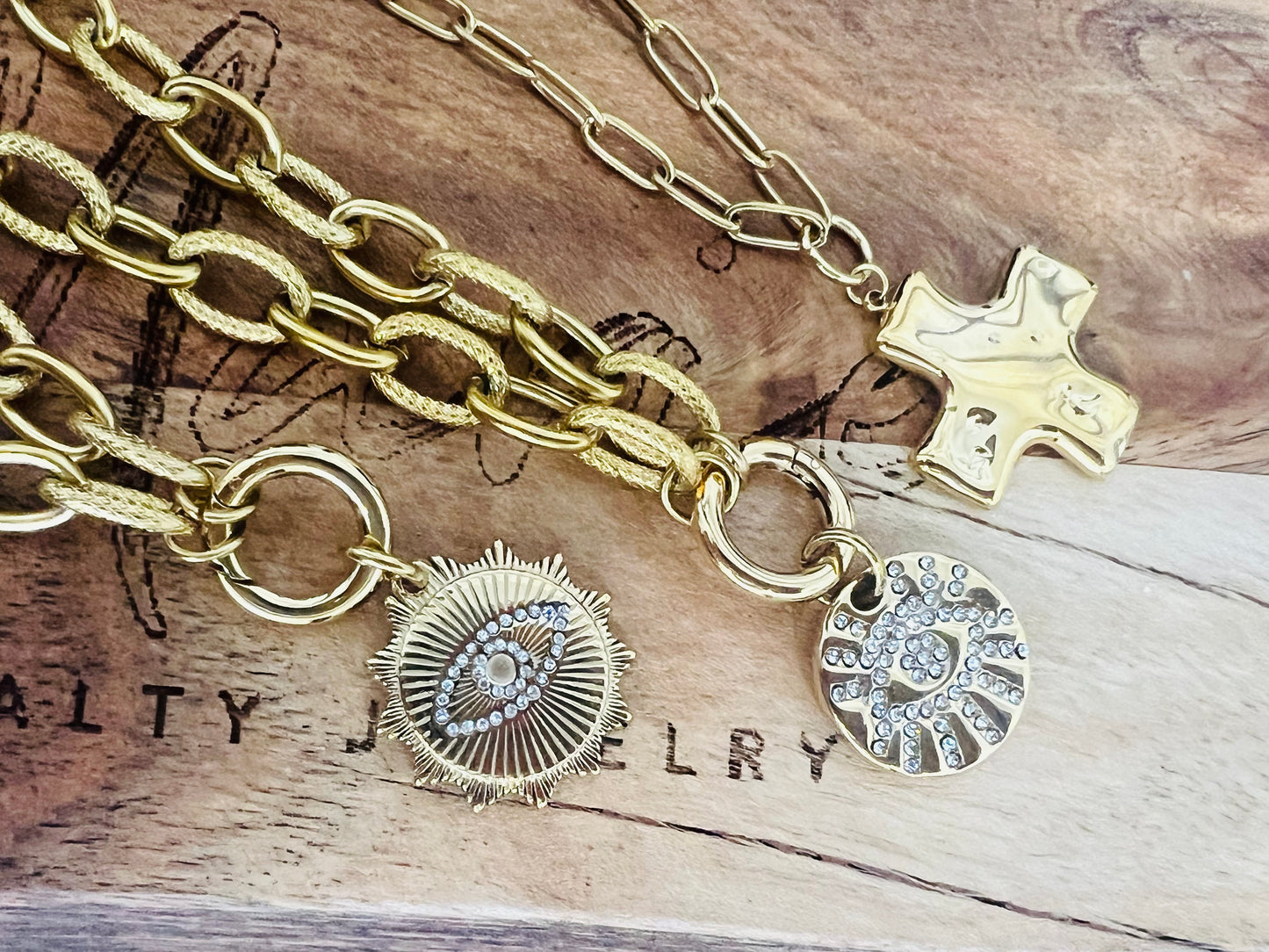 Sun eye charm chunky chain