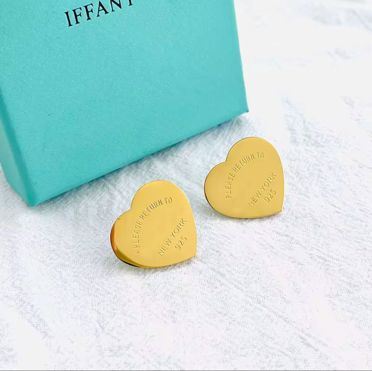 Please Return my heart stud earrings