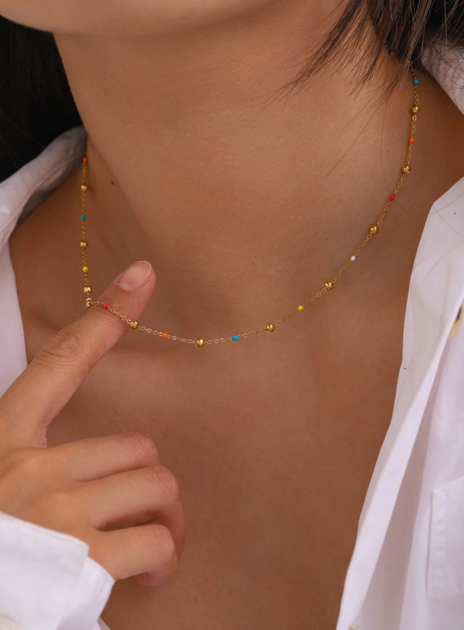 Colorful enamel bead minimalist chocker