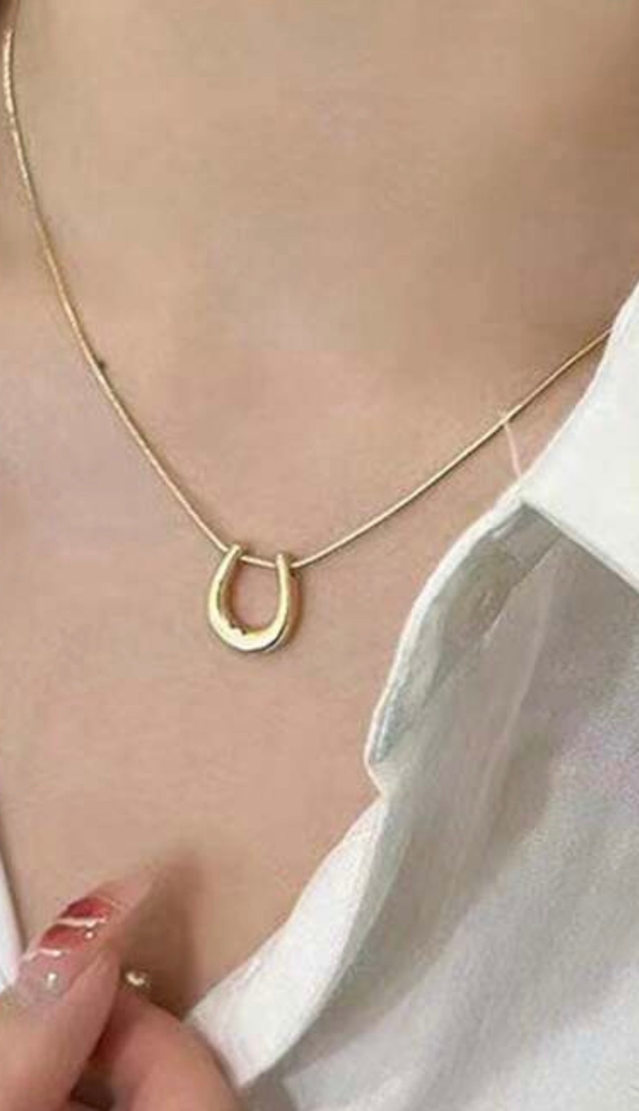 Horseshoe waterproof 18k gold plated necklace
