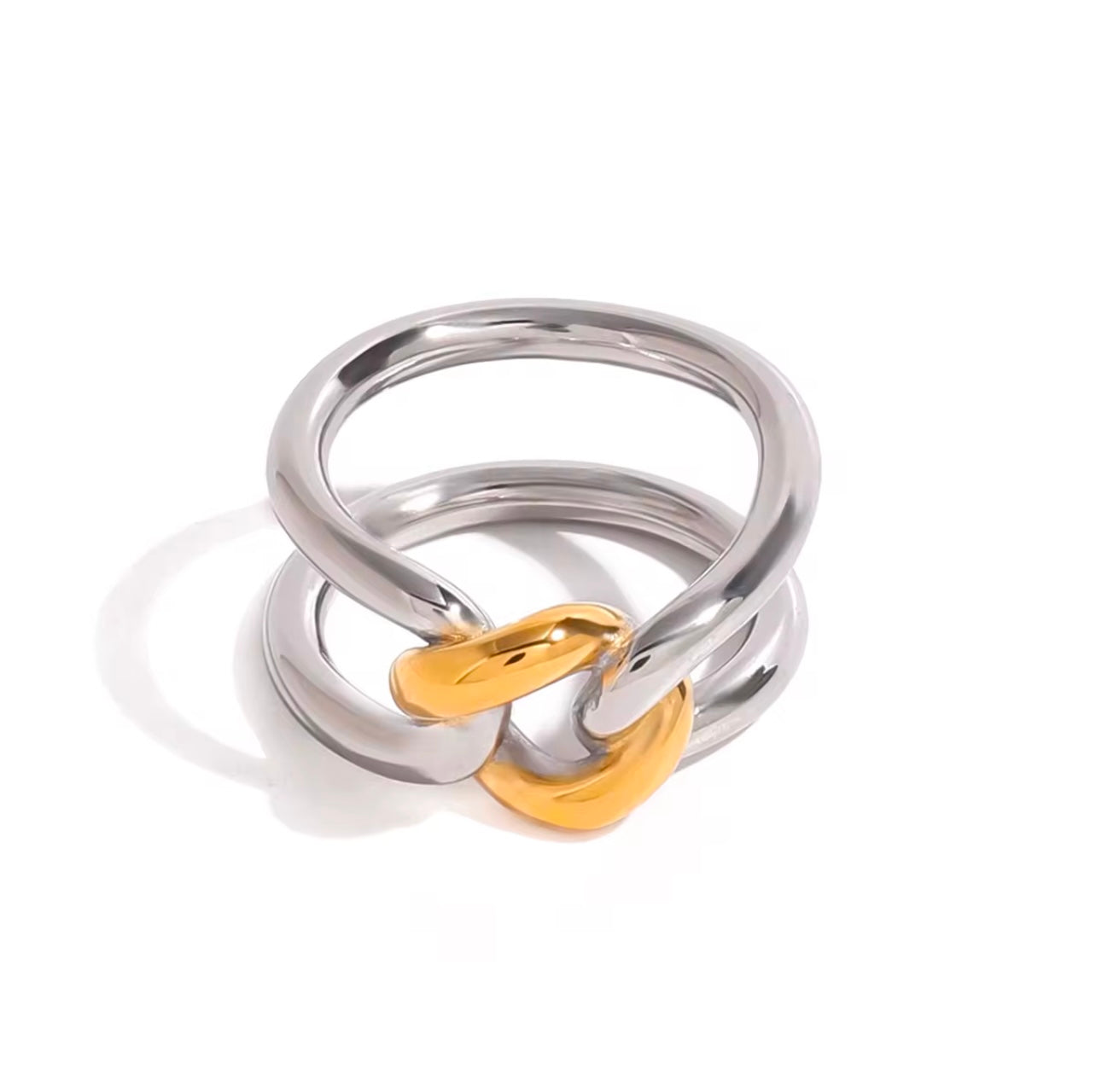 Two tone knot ring