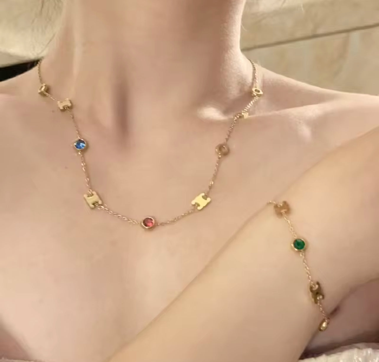 She’s so Seline necklace and bracelet set