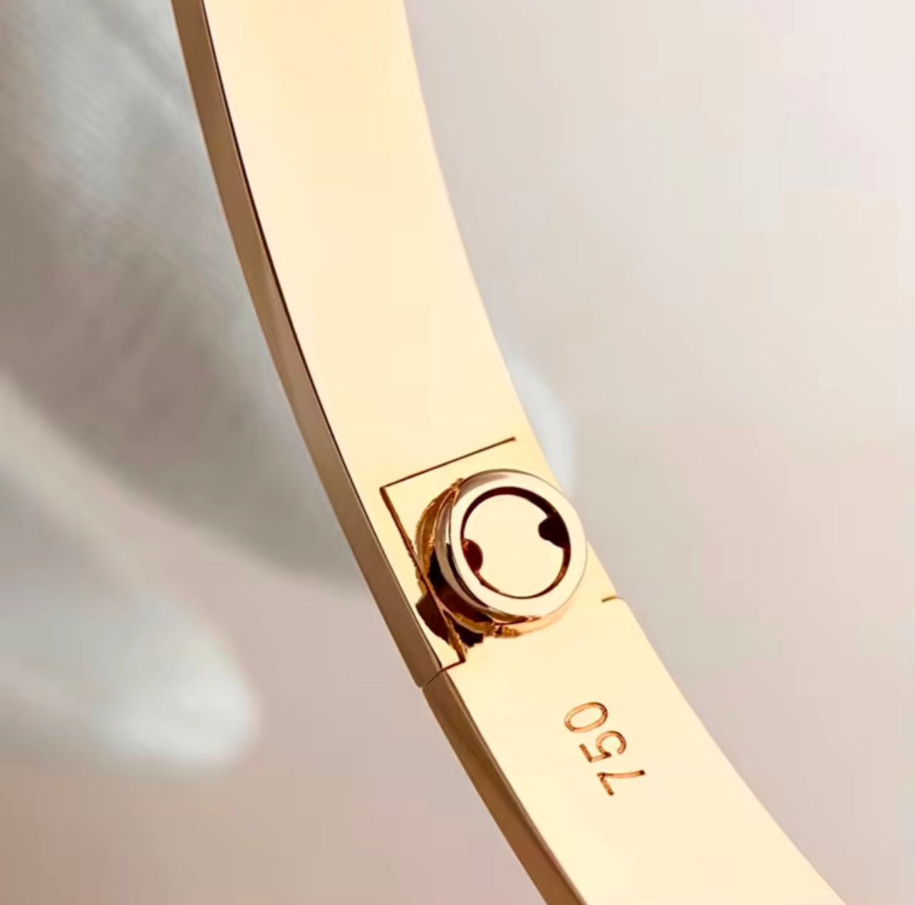 Infinity love bracelet with lock waterproof everyday wear
