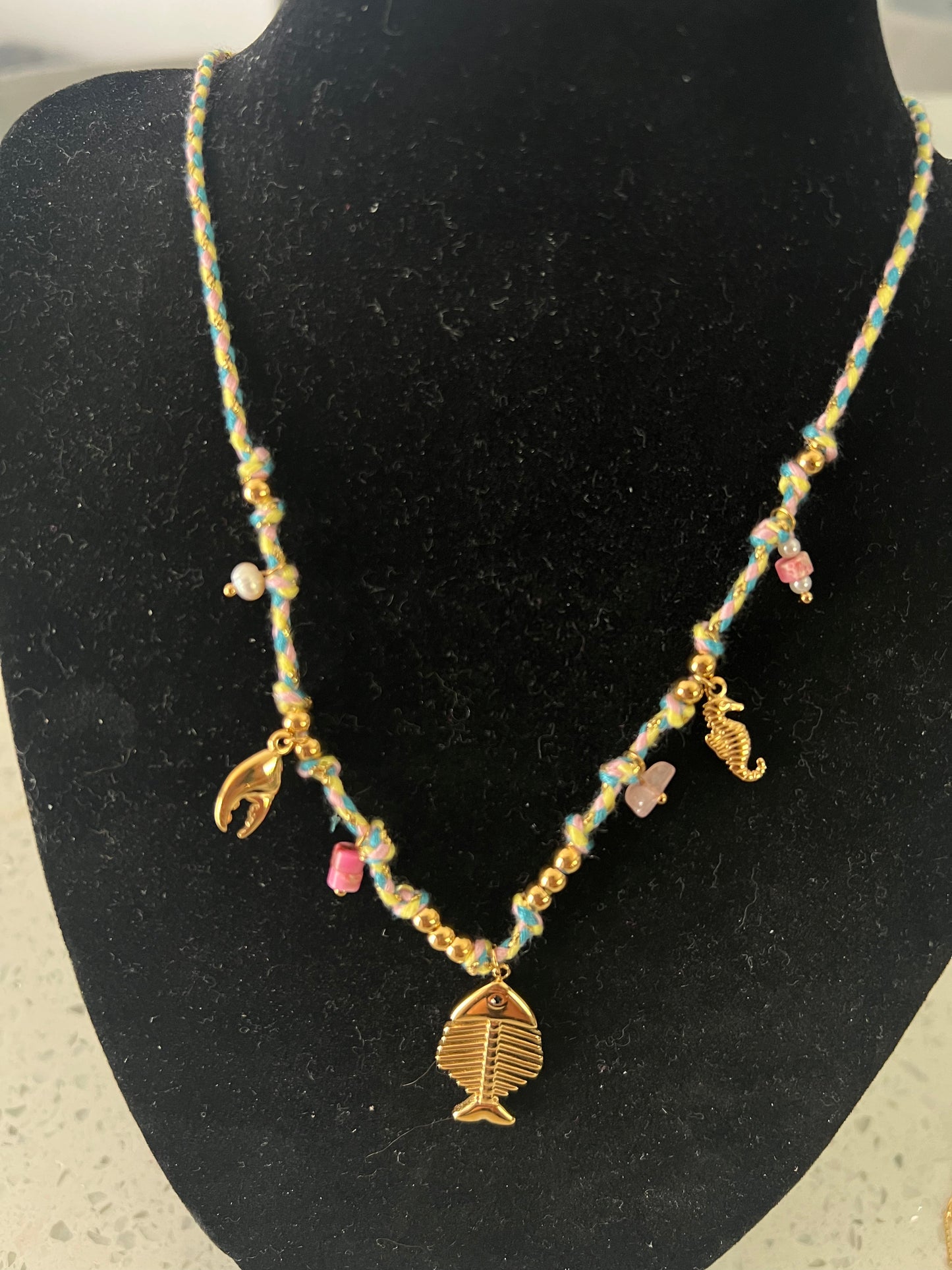 Fish charms rope necklace