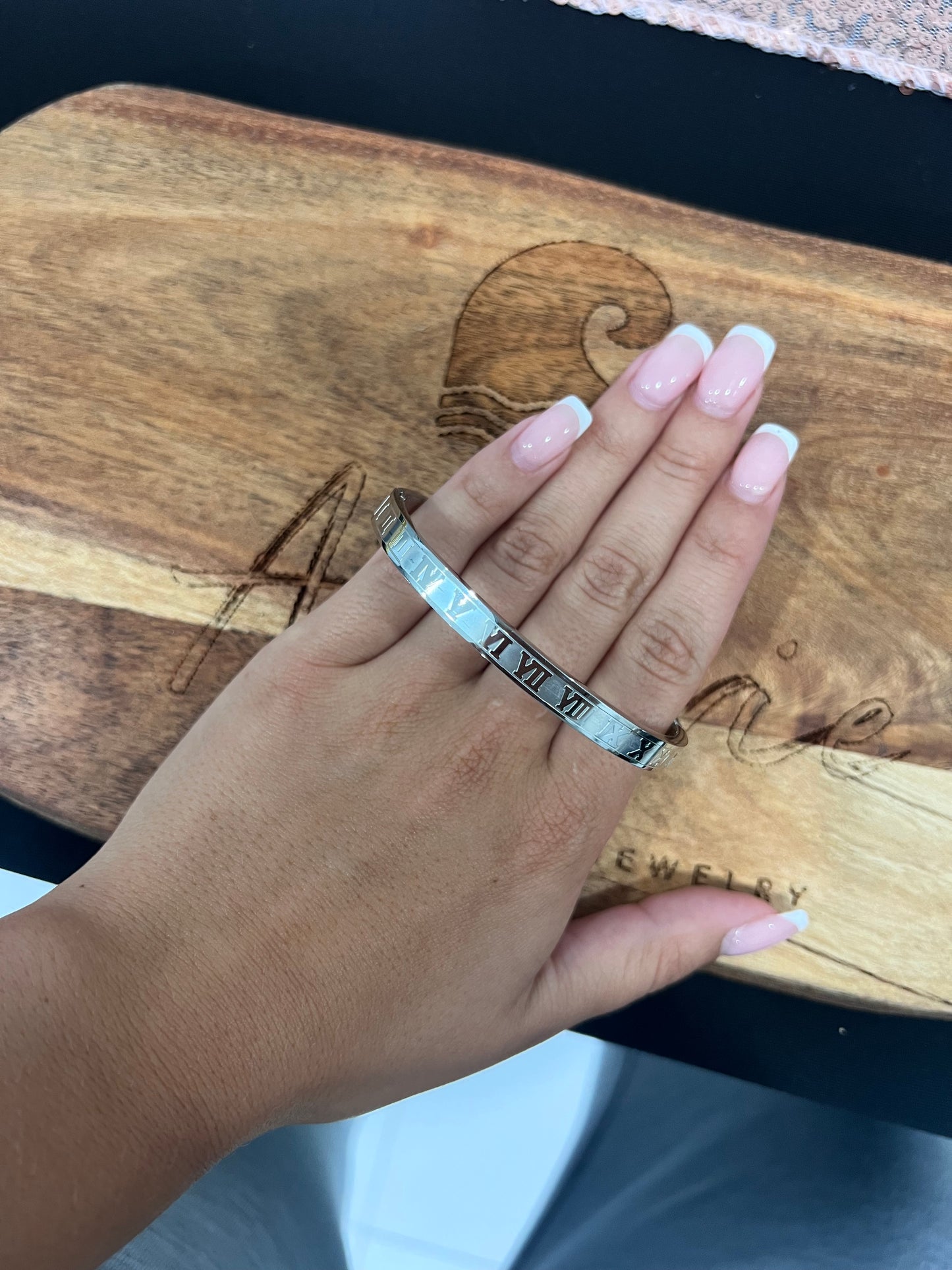 Roman numeral Silver Bangel
