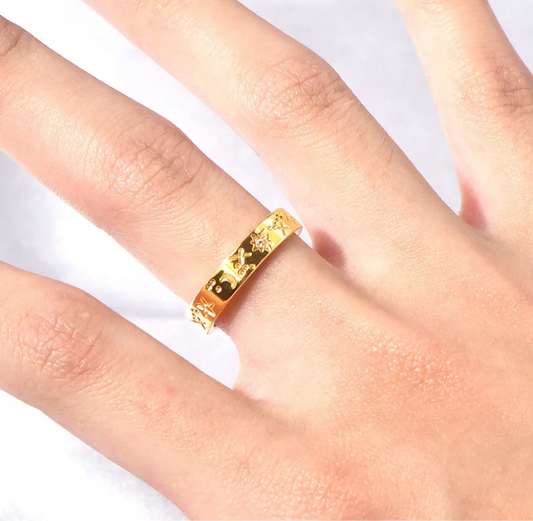 Moon and stars ring