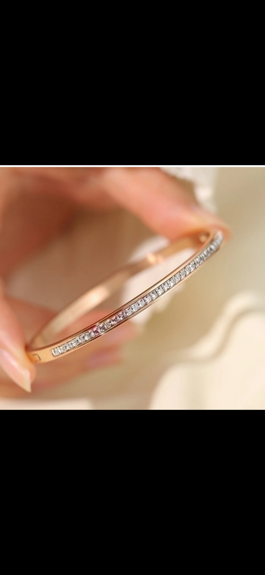 Cubic zirconia gold plated Bangle