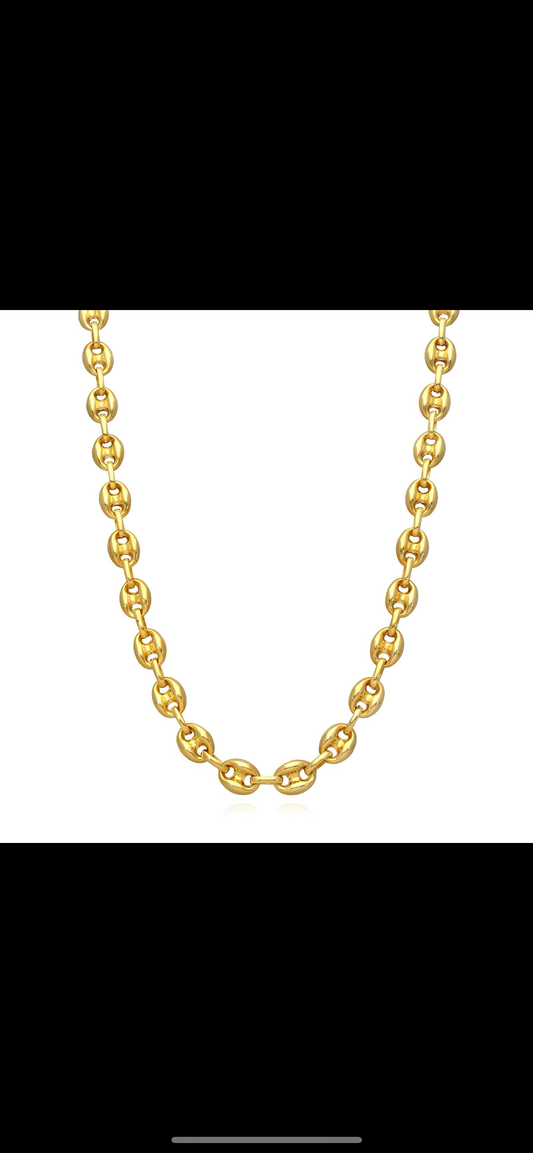 Chain link necklace