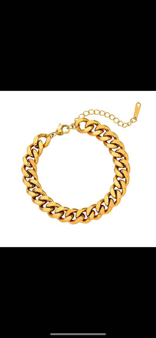 Cuban link bracelet