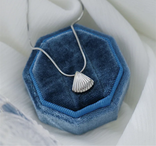 Seashell charm necklace