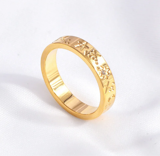 Moon and stars ring