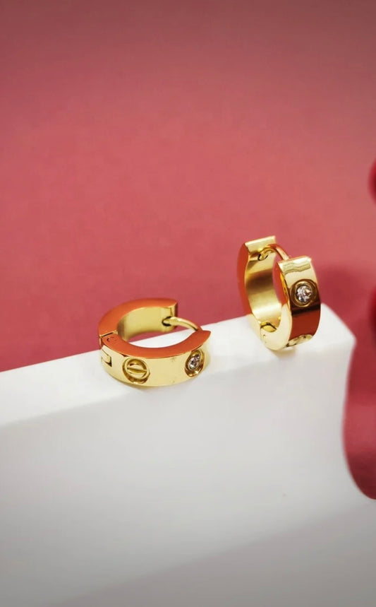 Small hoops with zarcon trendy
