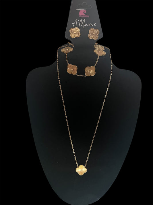 Luck of gold Clover set