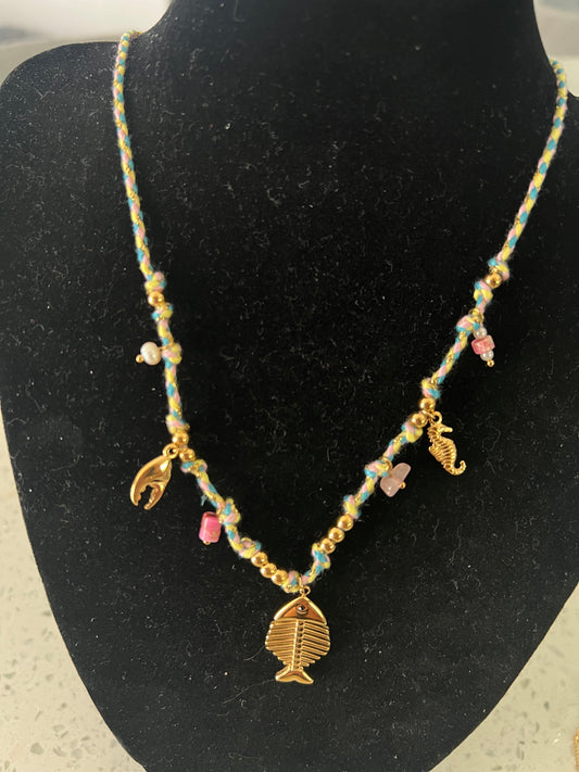 Fish charms rope necklace