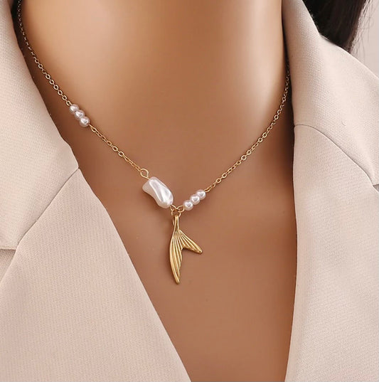 Fish Tail Charm Necklace