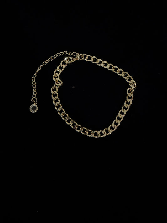 Not too dainty stackable anklet